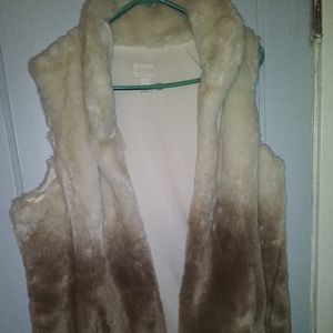 Chico faux fur vest